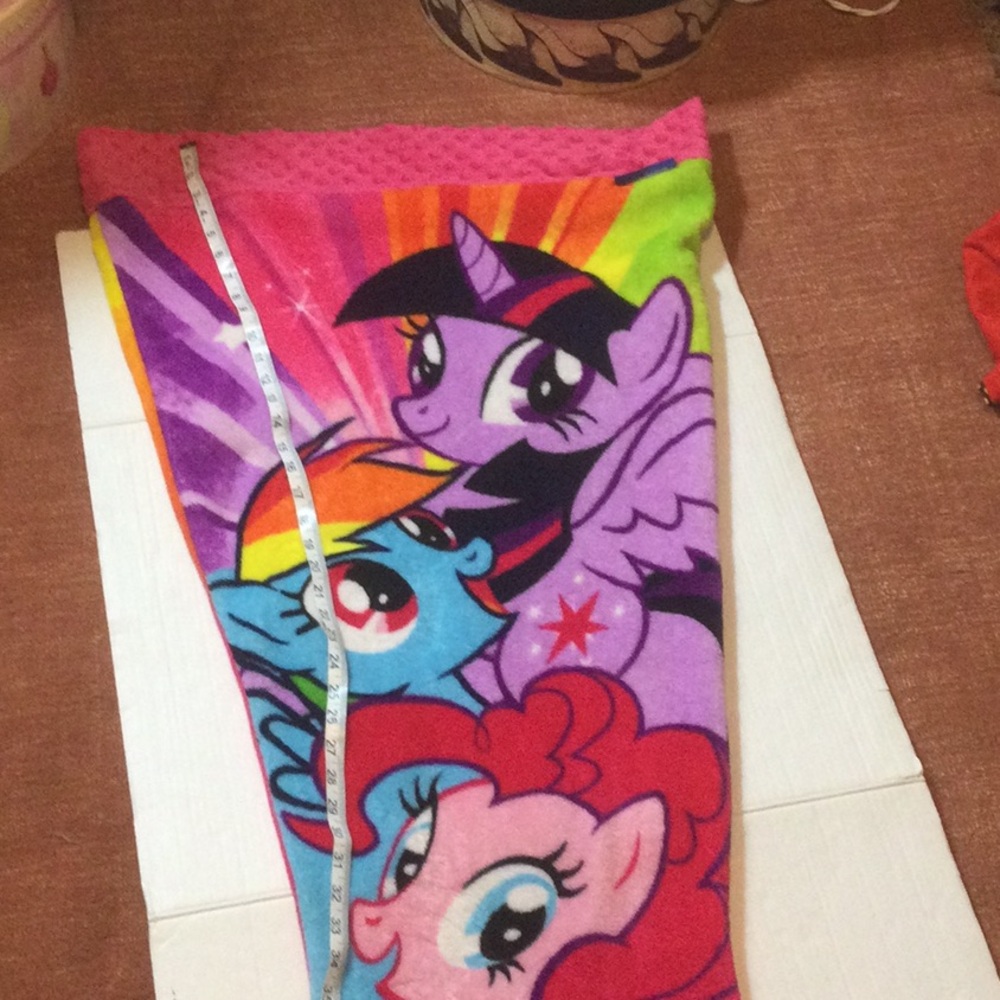 My little pony blankie tails